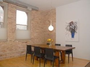 1658 W Superior St APT 2, Chicago, IL 60622