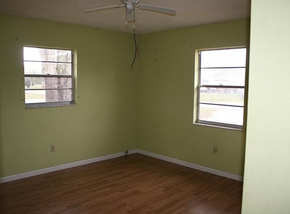 3rd image of 1737 SE Cherry Dr