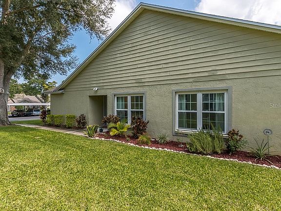 2nd image of 2374 Bentley Dr