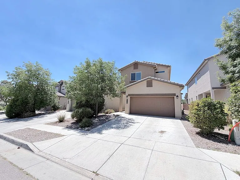 8724 Zephyr Pl NW — Photo 2