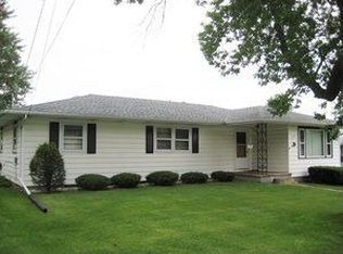603 E Blaine St, Harvard, IL 60033