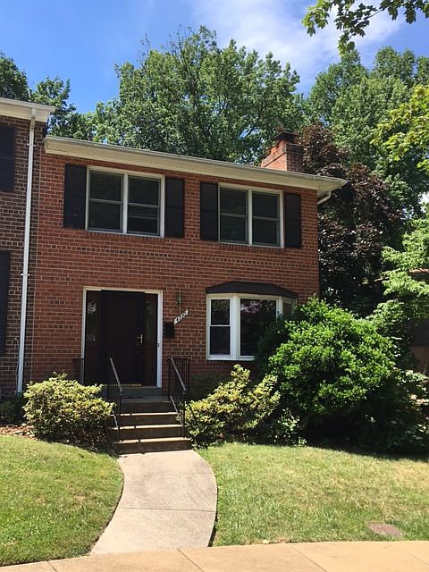 2nd image of 4730 Exeter St