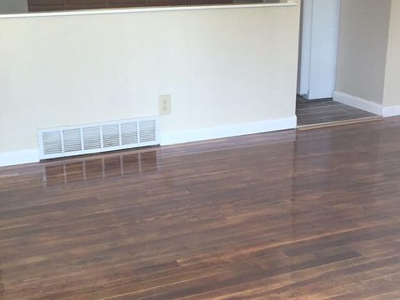 3rd image of 34822 Wurfel St