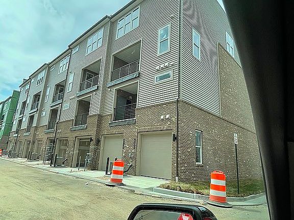 2nd image of 4767 Tatum Mill Way Unit 202