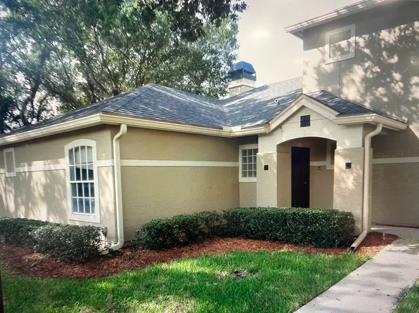 1701 The Greens Way, Jacksonville Beach, FL