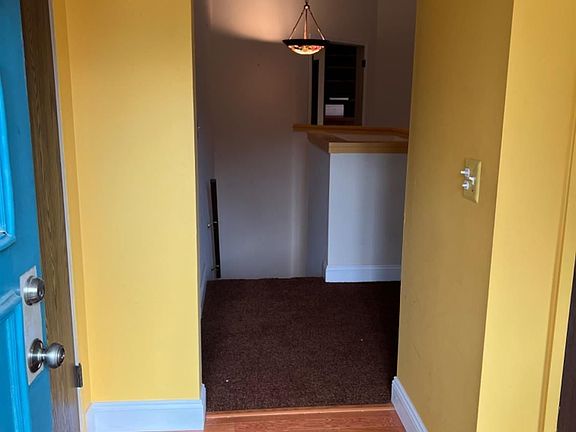 2nd image of 2121 Pauline Ct #26