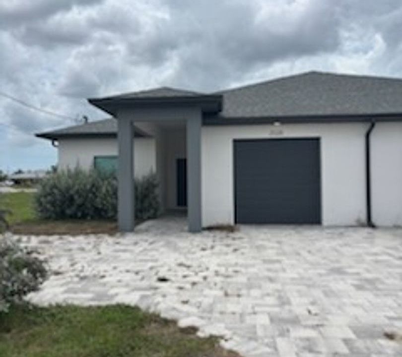 1st image of 2028 NE 8th Pl