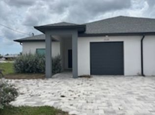 2028 NE 8th Pl, Cape Coral, FL 33909