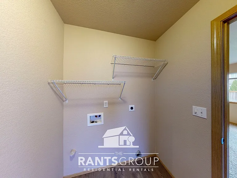 6428 Candace Ct SE — Photo 9
