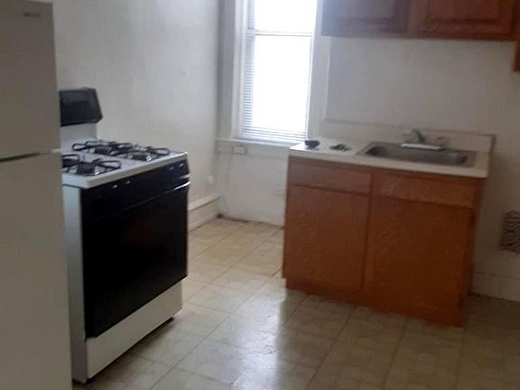 5th image of 5415 Norfolk St