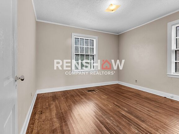 4th image of 3757 Faxon Ave