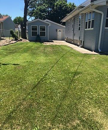 4th image of 1446 Grand Ave