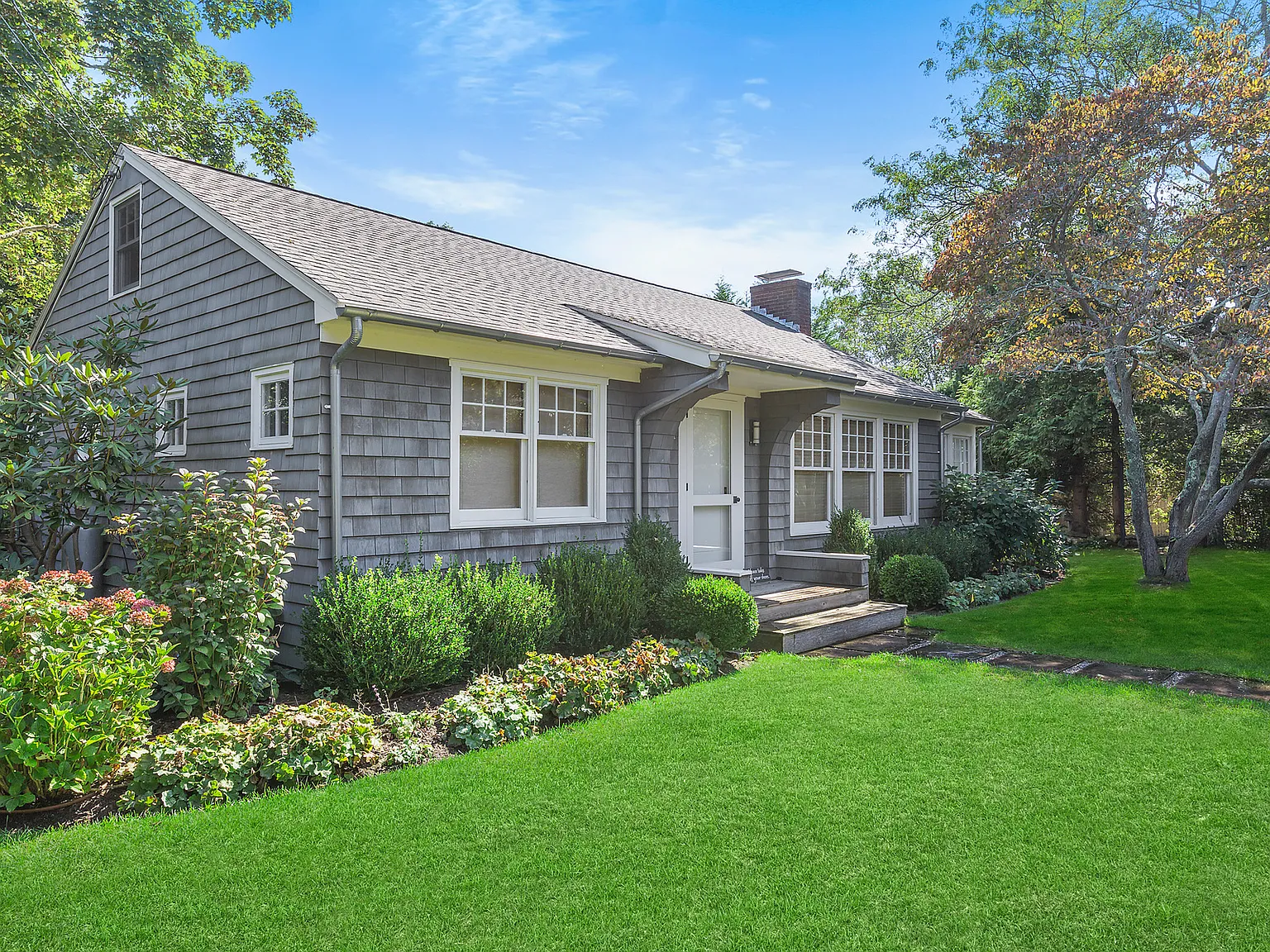 Charming Summer Rental Near East Hampton Village — Photo 2