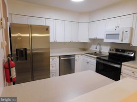 87A W Bluebell Ln, Mount Laurel, NJ