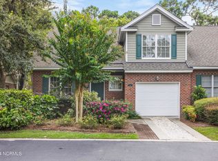 233 Racine Dr APT 30, Wilmington, NC 28403