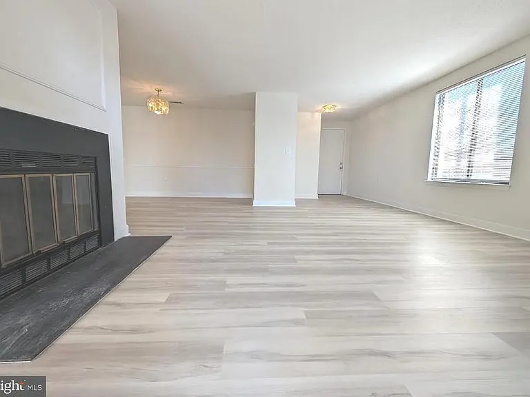 18001 Chalet Dr #19202 — Photo 11