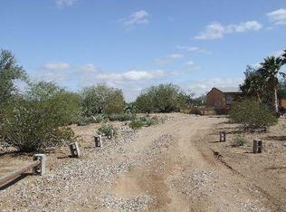 6060 N Chaparral Rd, Tucson, AZ 85743