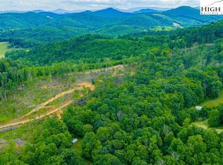 Illey Mountain 3 Trl, West Jefferson, NC 28694