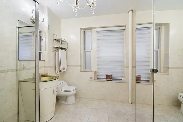 Sold by Nest Seekers International | media 21