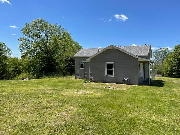 3rd image of 102 W Rosalie St #112