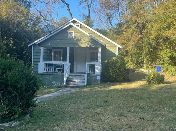 1082 Adcock Cir SW, Conyers, GA 30012