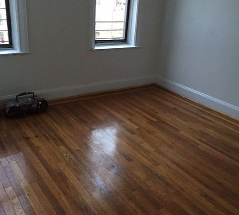 2nd image of 165 Sherman Ave APT 6I