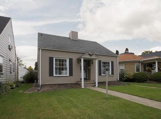 7114 33rd Ave, Kenosha, WI 53142