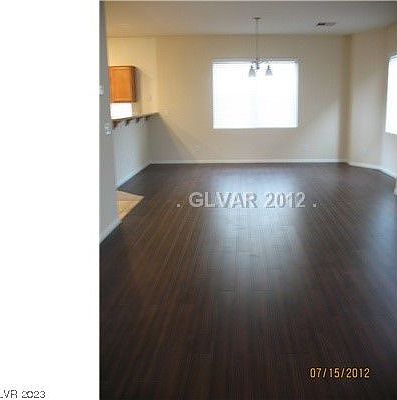5th image of 6027 Traviata Ave