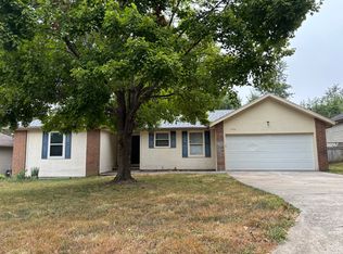 5726 S Ferguson Ave, Springfield, MO 65810