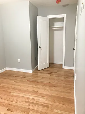 Rented by Compass | media 9