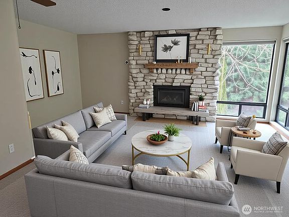 4th image of 4725 272nd Avenue NE