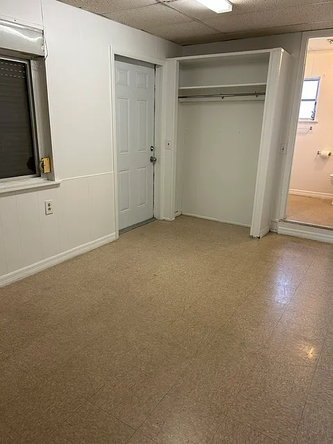 2 bed, 1200 sqft, $1,250 — Photo 4