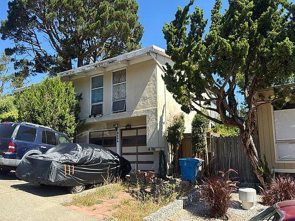 2nd image of 2598 Bennington Dr