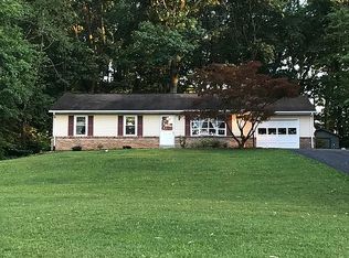 7 Woods Dr, New Providence, PA 17560