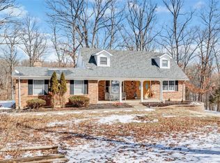 16624 Hinterwald Rd, Warrenton, MO 63383