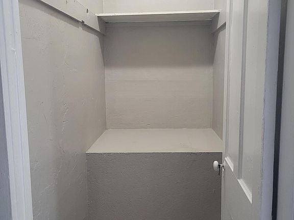 5th image of 812 N Mulberry St #2