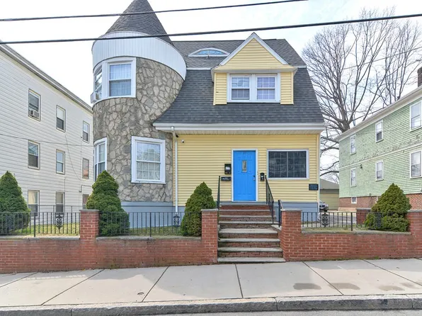 14 John St, Chelsea, MA 02150