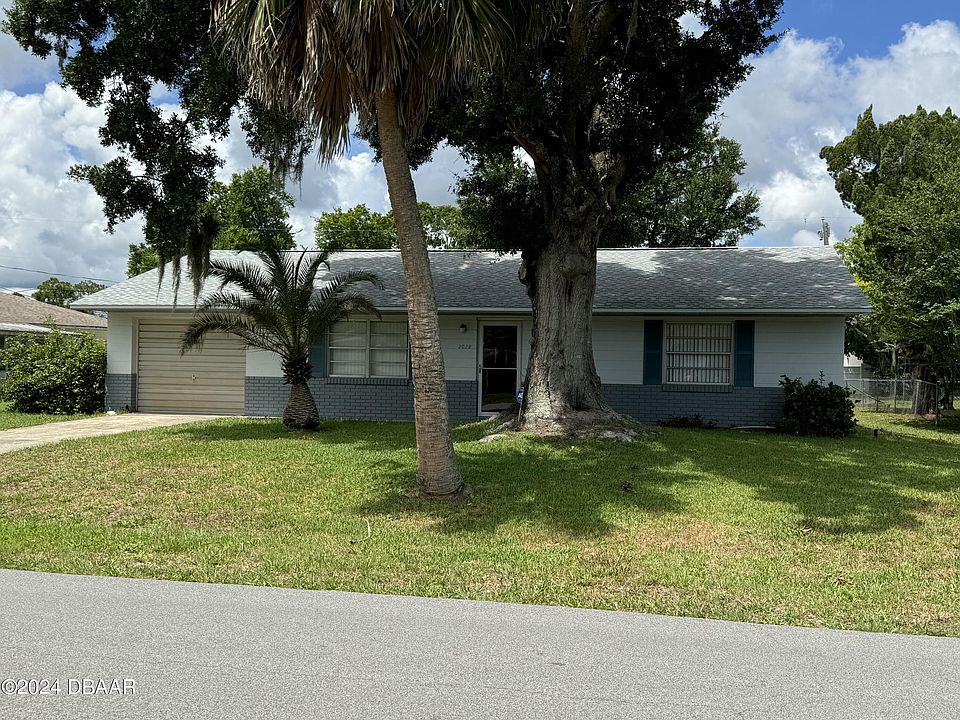 1st image of 2028 Royal Palm Dr