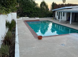 23813 Killion St, Woodland Hills, CA 91367