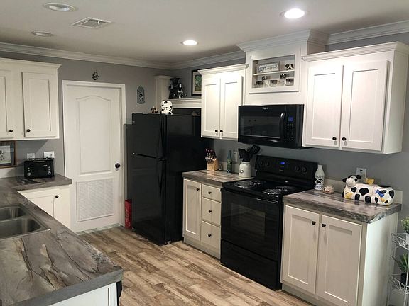 4th image of 7501 142nd Ave #672