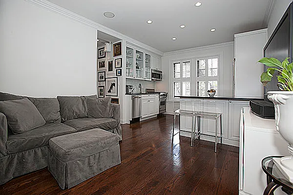 Sold by Avi Nash Associates | media 1