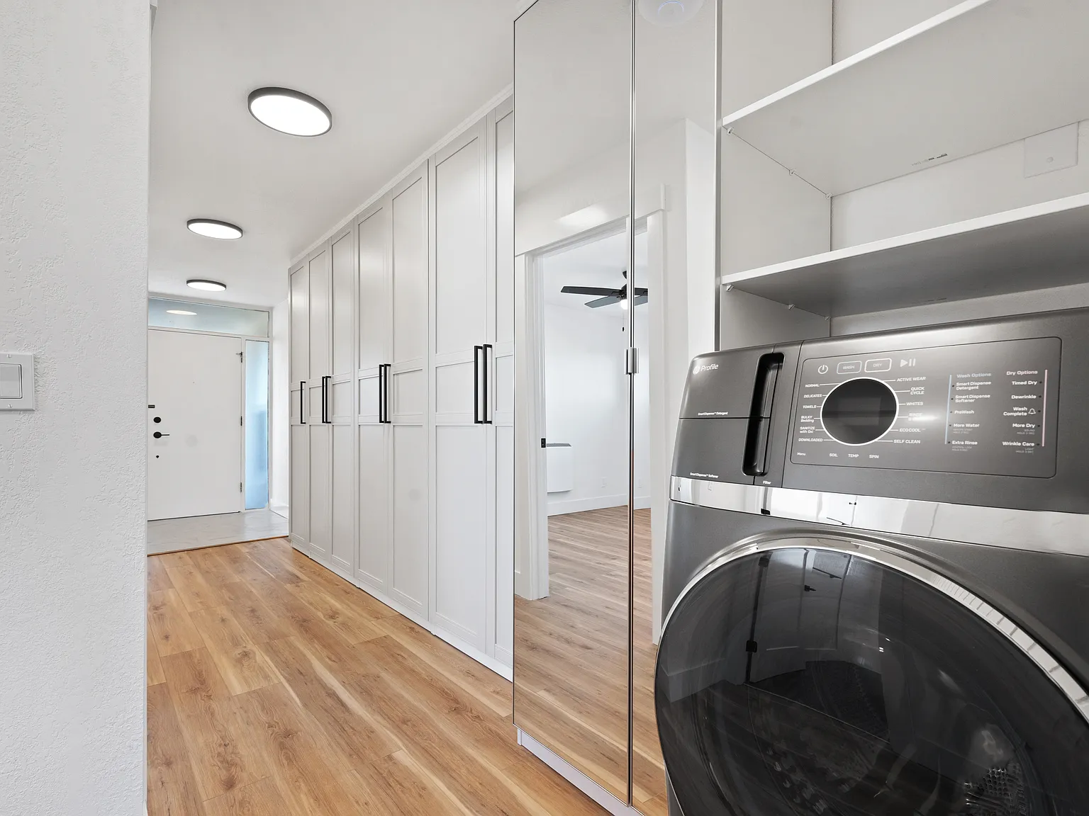 Puget Sound Apartments — Photo 4
