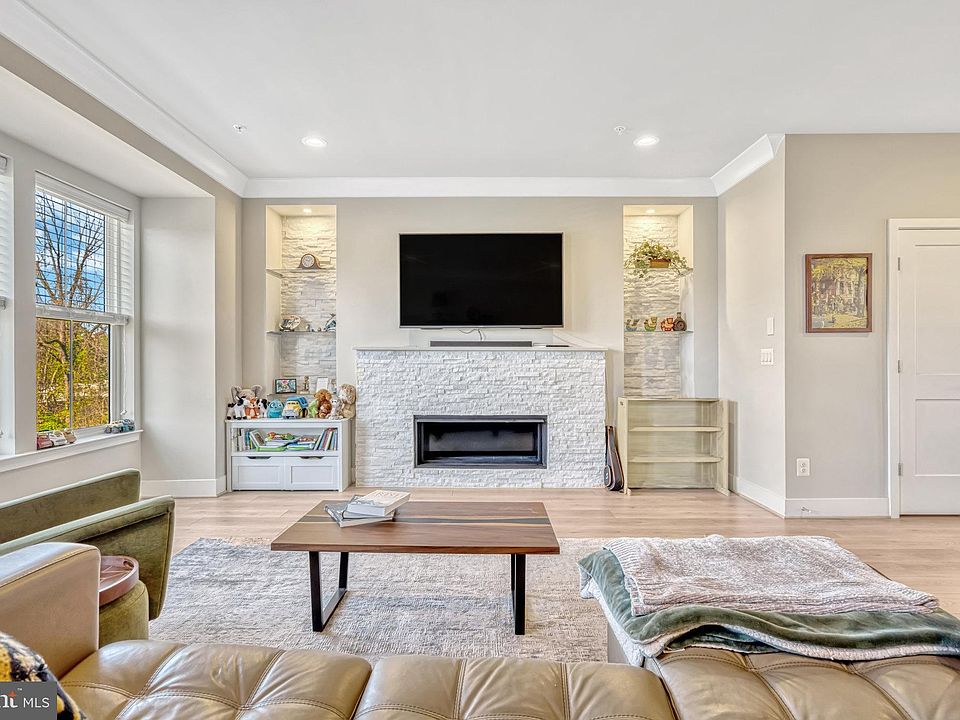 8388 Merrifield Cinema Dr, Merrifield, VA 22116 Zillow