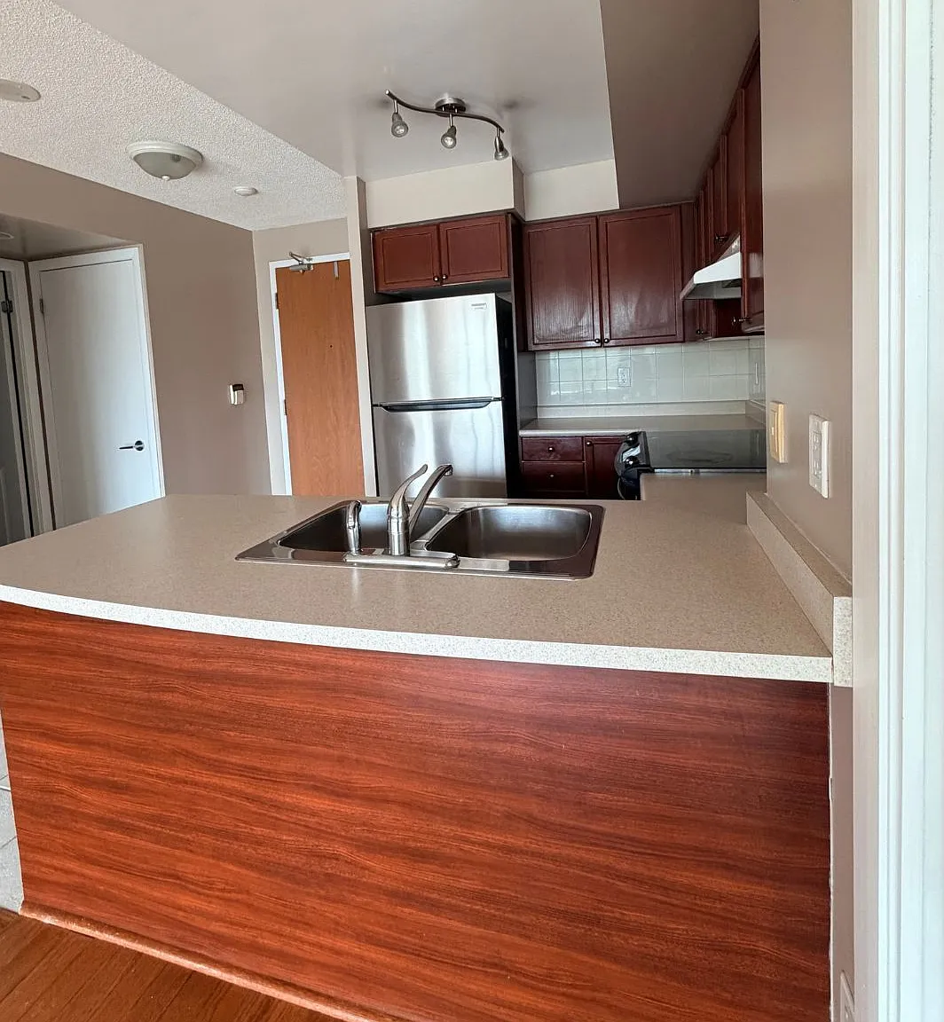 3 bed, $3,650 — Photo 4