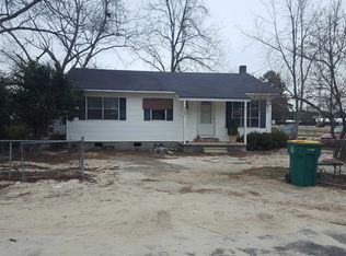 2304 Burke St, Lumberton, NC 28358