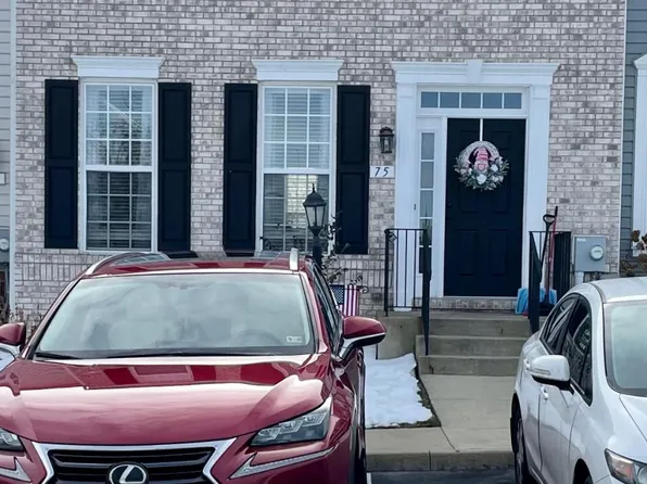 75 Spoon Sq, Front Royal, VA 22630