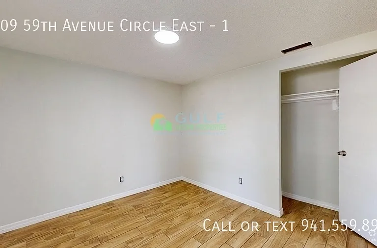1109 59th Avenue Cir E #1 — Photo 7