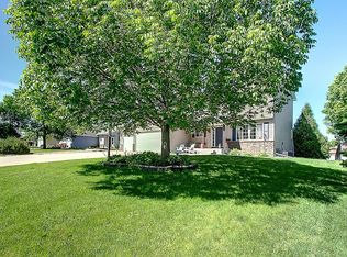 1310 History Ct NW, New Prague, MN 56071