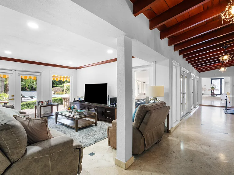 12300 Old Cutler Rd — Photo 30