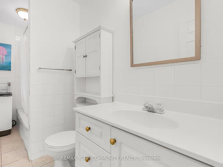 151 Dovercourt Rd #1 — Photo 15
